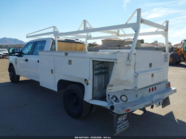 Ford F-350 Chassis Xl 2020 1FD8W3G62LEE53486 Image 3