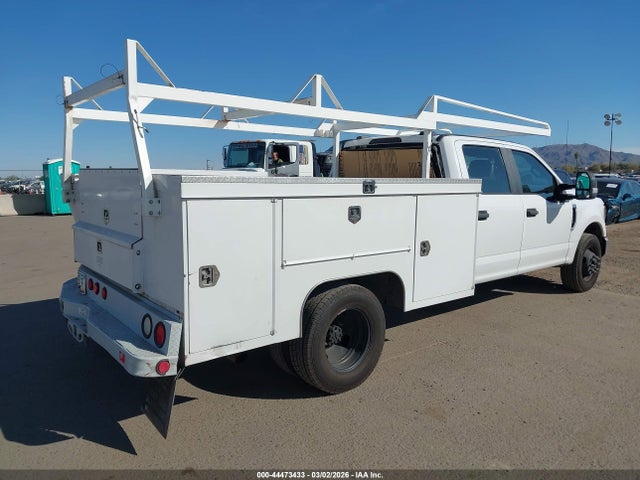 Ford F-350 Chassis Xl 2020 1FD8W3G62LEE53486 Image 4