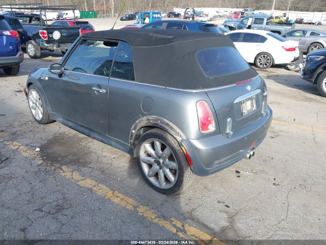 2005 MINI COOPER S WMWRH33515TK55851 Photo 2