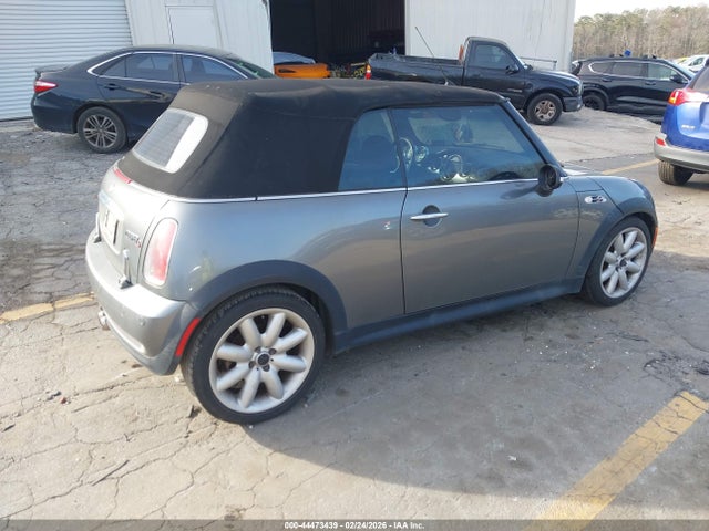 2005 MINI COOPER S WMWRH33515TK55851 Photo 3