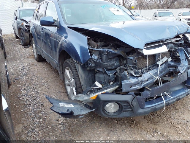44473442 :رقم المزاد ، 4S4BRBCC8D3236668 vin ، 2013 Subaru Outback 2.5i Premium مزاد بيع