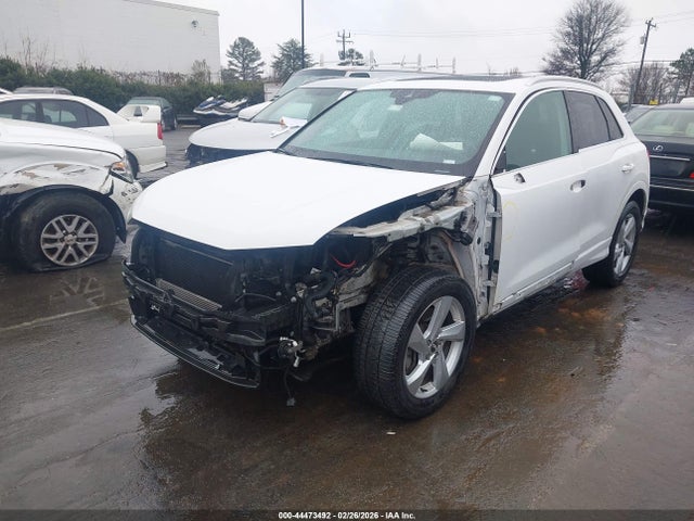 2020 AUDI Q3 WA1AECF34L1028028 Photo 1