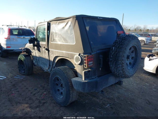 2014 JEEP WRANGLER 1C4AJWAG8EL202008 Photo 2