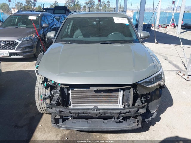 Продаж на аукціоні авто 2022 Audi Q3 Premium Plus 45 Tfsi S Line Quattro Tiptronic, vin: WA1EECF37N1055180, номер лоту: 44473550