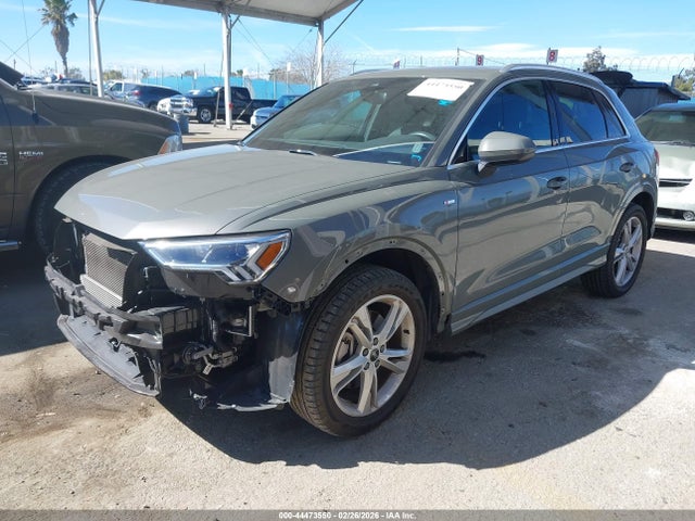 Продаж на аукціоні авто 2022 Audi Q3 Premium Plus 45 Tfsi S Line Quattro Tiptronic, vin: WA1EECF37N1055180, номер лоту: 44473550