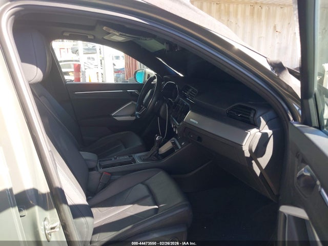 Продаж на аукціоні авто 2022 Audi Q3 Premium Plus 45 Tfsi S Line Quattro Tiptronic, vin: WA1EECF37N1055180, номер лоту: 44473550
