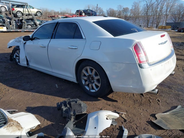 2011 CHRYSLER 300C 2C3CA6CTXBH581044 Photo 2