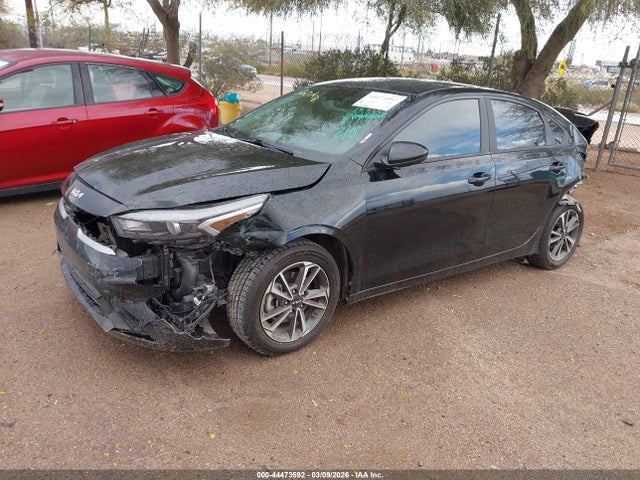 3KPF24AD3PE567401 KIA Forte Lxs