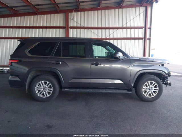 Toyota Sequoia Sr5 2025 7SVAAABA6SX061009 Image 14