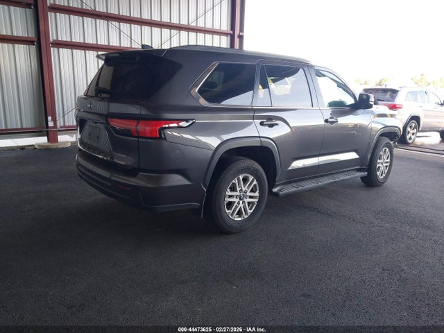 Toyota Sequoia Sr5 2025 7SVAAABA6SX061009 Image 4