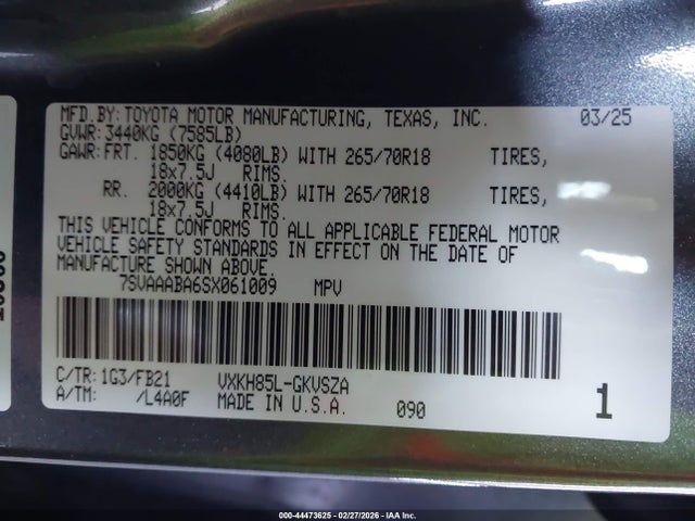 Toyota Sequoia Sr5 2025 7SVAAABA6SX061009 Image 9