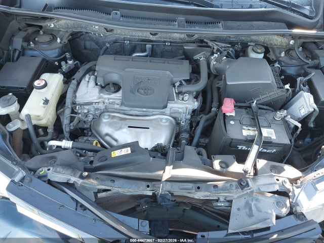 JTMZFREV0JJ747933 Toyota RAV4 LE