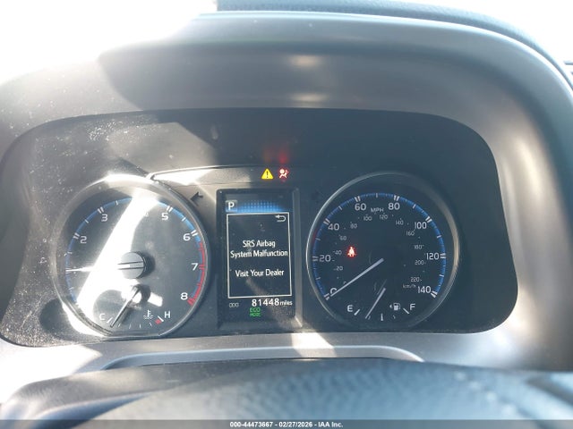 JTMZFREV0JJ747933 Toyota RAV4 LE