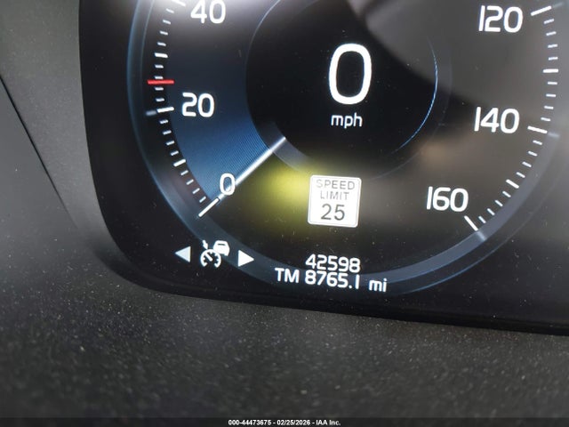 2021 Volvo Xc90 T6 Momentum 7 Passenger მანქანა იყიდება აუქციონზე, vin: YV4A22PK5M1754378, აუქციონის ნომერი: 44473675