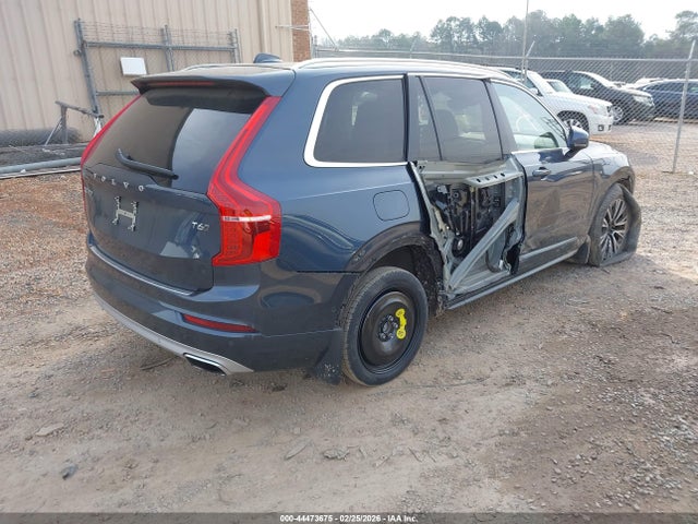 2021 Volvo Xc90 T6 Momentum 7 Passenger მანქანა იყიდება აუქციონზე, vin: YV4A22PK5M1754378, აუქციონის ნომერი: 44473675