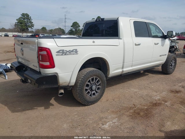 3C6UR5PL6NG158101 RAM 2500 Limited Longhorn 4x4 6&#039;4 Box