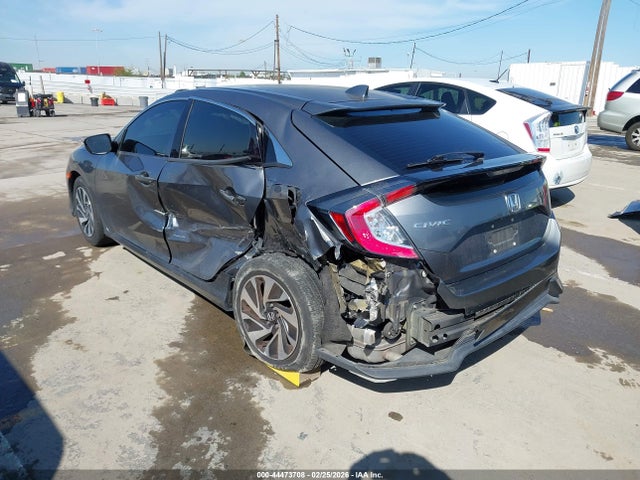 SHHFK7H22JU417821 Honda Civic Lx