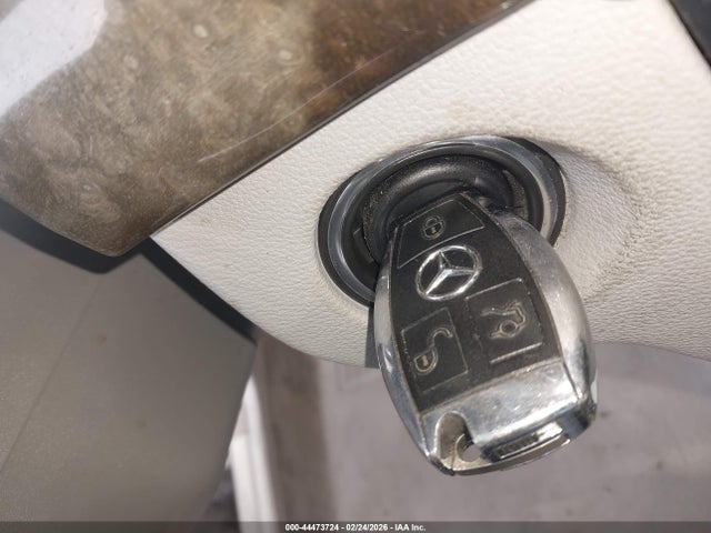 44473724 :رقم المزاد ، WDDHF5GB0AA217944 vin ، 2010 Mercedes-benz E 350 مزاد بيع