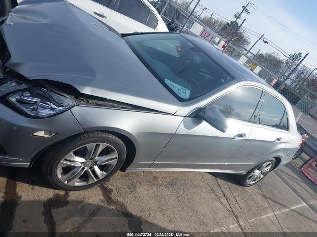 44473724 :رقم المزاد ، WDDHF5GB0AA217944 vin ، 2010 Mercedes-benz E 350 مزاد بيع