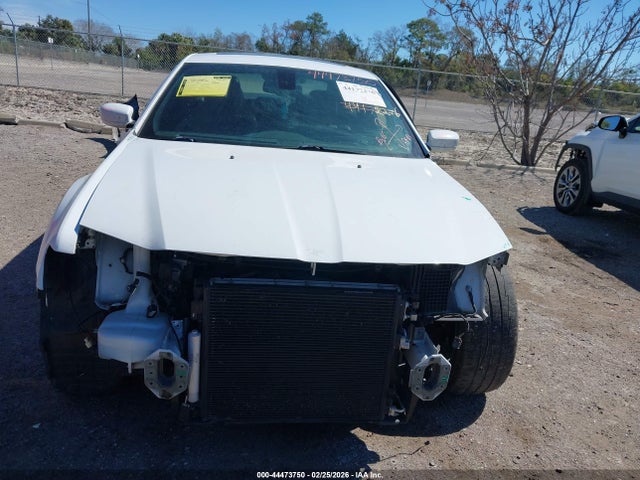 Продажа на аукционе авто 2015 Chrysler 300 300s, vin: 2C3CCABG6FH905274, номер лота: 44473750