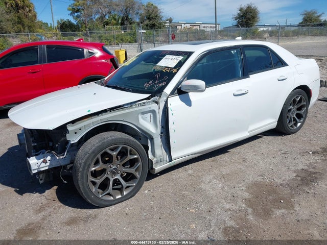 Продажа на аукционе авто 2015 Chrysler 300 300s, vin: 2C3CCABG6FH905274, номер лота: 44473750