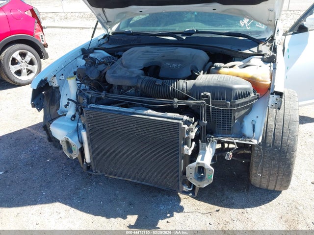 Продажа на аукционе авто 2015 Chrysler 300 300s, vin: 2C3CCABG6FH905274, номер лота: 44473750