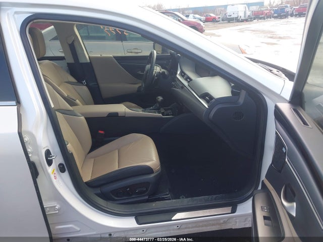Продажа на аукционе авто 2019 Lexus Es 350 Ultra Luxury, vin: 58ABZ1B1XKU006205, номер лота: 44473777