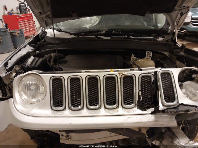2016 Jeep Renegade Limited მანქანა იყიდება აუქციონზე, vin: ZACCJADT3GPC67965, აუქციონის ნომერი: 44473795
