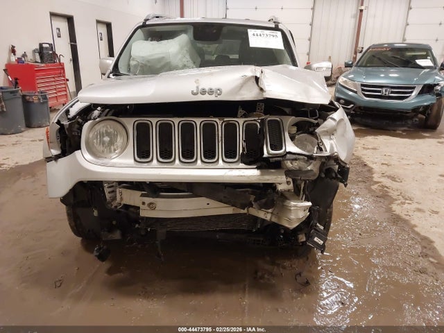 2016 Jeep Renegade Limited მანქანა იყიდება აუქციონზე, vin: ZACCJADT3GPC67965, აუქციონის ნომერი: 44473795