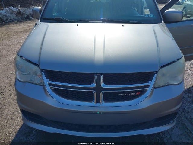 2C4RDGBG9ER308666 Dodge Grand Caravan Se 30th Anniversary