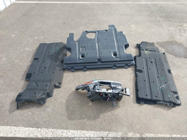 Продажа на аукционе авто 2025 Subaru Forester Touring, vin: JF2SLDTC7SH587137, номер лота: 44473814