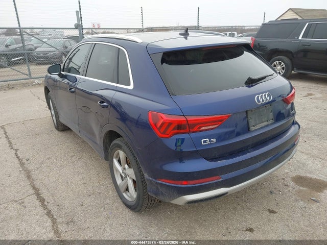 2022 AUDI Q3 WA1AUCF3XN1125644 Photo 2