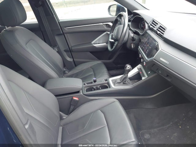 2022 AUDI Q3 WA1AUCF3XN1125644 Photo 4