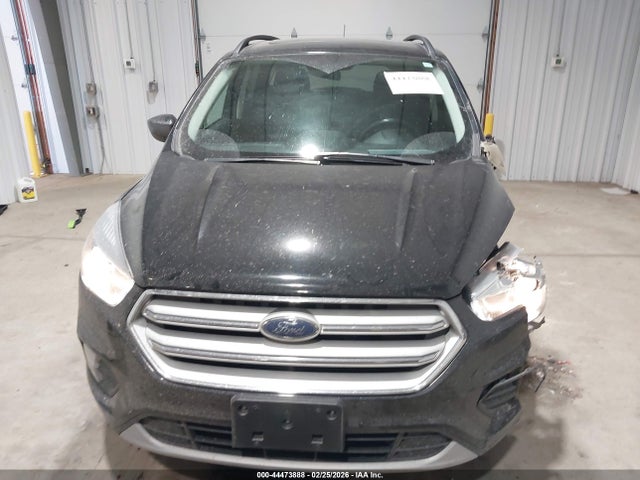 1FMCU9HD9JUA71944 Ford ESCAPE SEL