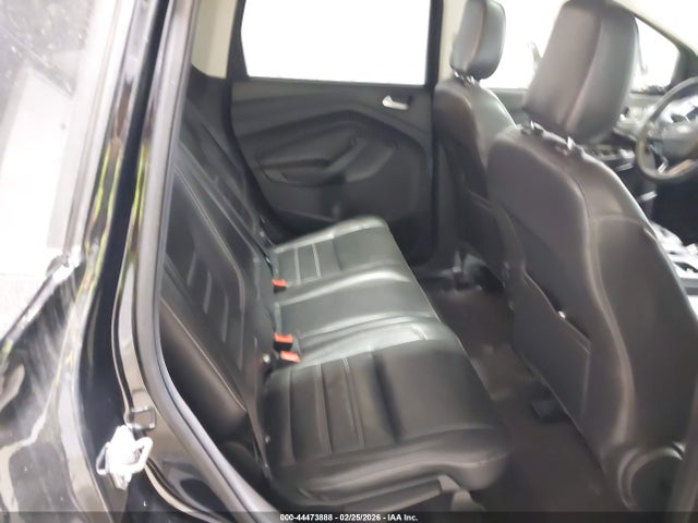 1FMCU9HD9JUA71944 Ford ESCAPE SEL