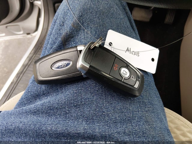 2020 Ford Escape Se მანქანა იყიდება აუქციონზე, vin: 1FMCU0G62LUB14859, აუქციონის ნომერი: 44473890