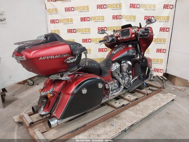 2019 INDIAN MOTORCYCLE CO. ROADMASTER 56KTRAAA9K3379253 Photo 3