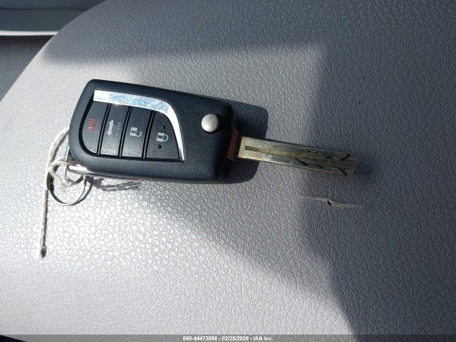 4T1G11AK8MU603709 Toyota CAMRY SE