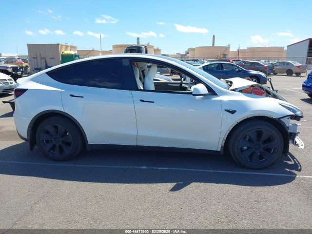 7SAYGDEE9PF685169 Tesla Model Y Awd/long Range Dual Motor All-wheel Drive