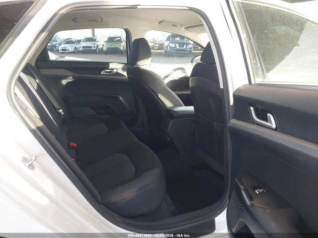 KNAG24J74S5299300 KIA K5 LXS