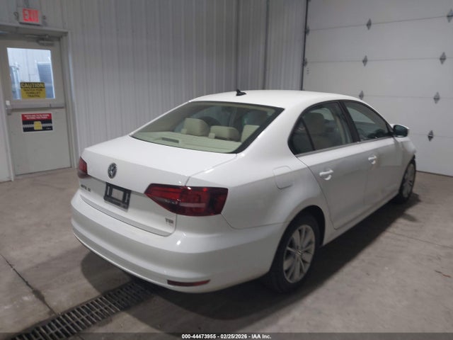 44473955 :رقم المزاد ، 3VWD67AJ1GM333067 vin ، 2016 Volkswagen Jetta 1.4t Se مزاد بيع