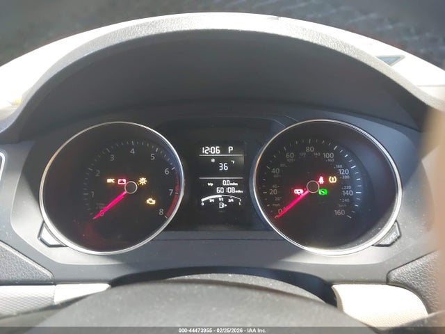 44473955 :رقم المزاد ، 3VWD67AJ1GM333067 vin ، 2016 Volkswagen Jetta 1.4t Se مزاد بيع