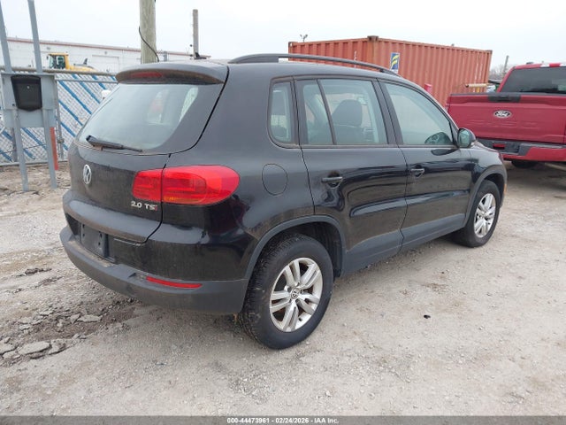 Продаж на аукціоні авто 2016 Volkswagen Tiguan S, vin: WVGBV7AX7GW595608, номер лоту: 44473961