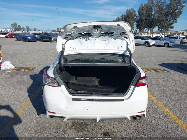 4T1B11HK1KU185118 Toyota CAMRY SE
