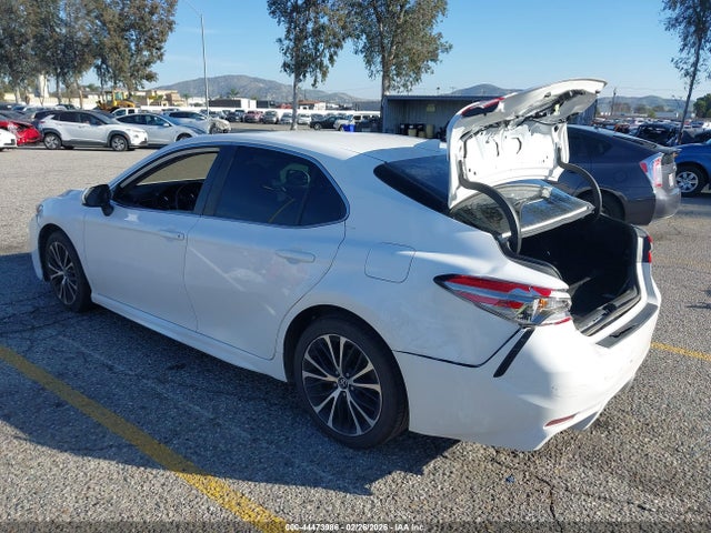 4T1B11HK1KU185118 Toyota CAMRY SE