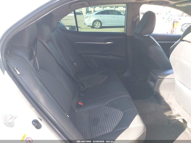 4T1B11HK1KU185118 Toyota CAMRY SE