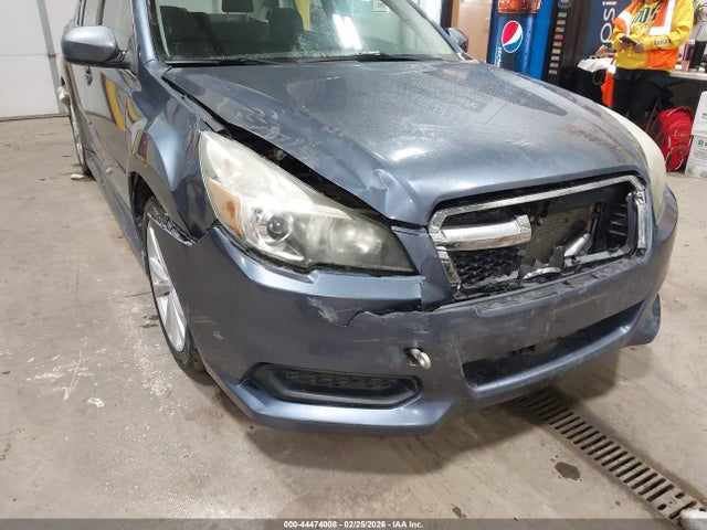 Продажа на аукционе авто 2014 Subaru Legacy 2.5i Premium, vin: 4S3BMCC65E3027568, номер лота: 44474008