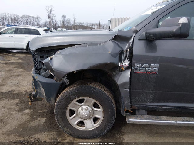 44474030 :رقم المزاد ، 3C63R3CJ9EG137859 vin ، 2014 Ram 3500 Tradesman مزاد بيع