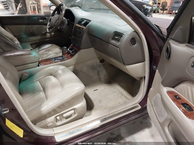 44474031 :رقم المزاد ، JT8BH28F3W0108044 vin ، 1998 Lexus Ls 400 مزاد بيع