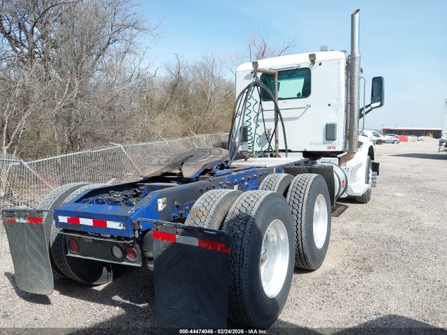 Peterbilt 567 2016 1XPCD49X5GD353070 Image 4